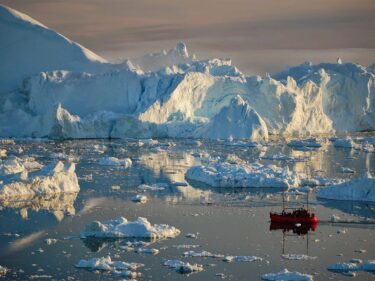 DSC_ice-2048×1366 copy